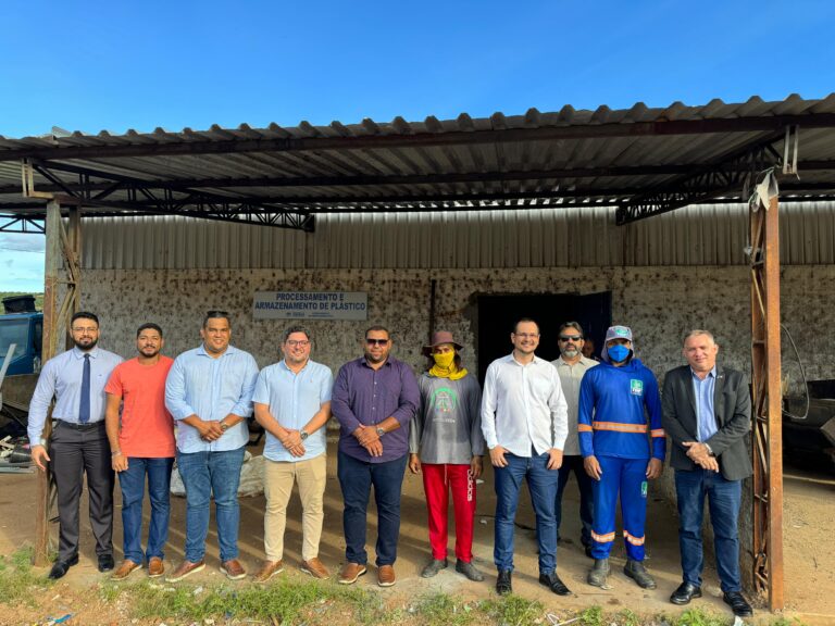 Presidente do Crea-PI realiza visita técnica à Central de Reciclagem de Oeiras