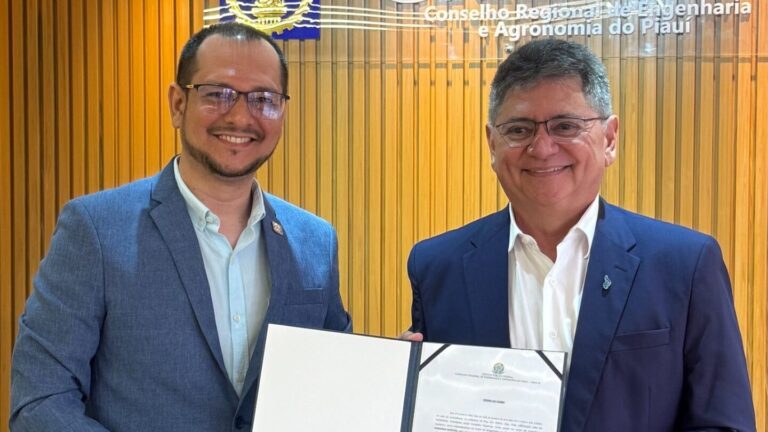 “Quero reforçar o compromisso com a engenharia”, diz Ribamar Bastos, superintendente do DNIT, ao assumir Conselho do CREA-PI